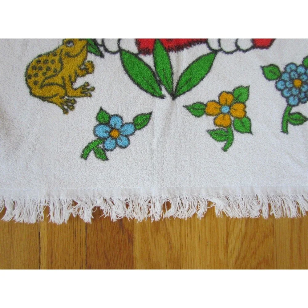 Vintage 1970s Cannon Bath Towel Monticello Tiger Frog Turtle Fringed